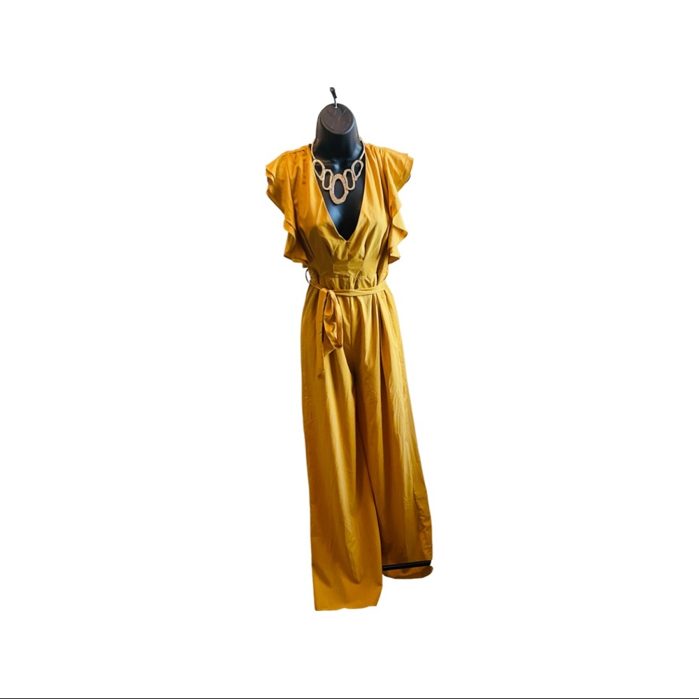 Classy yellow gold ruffled top jumper